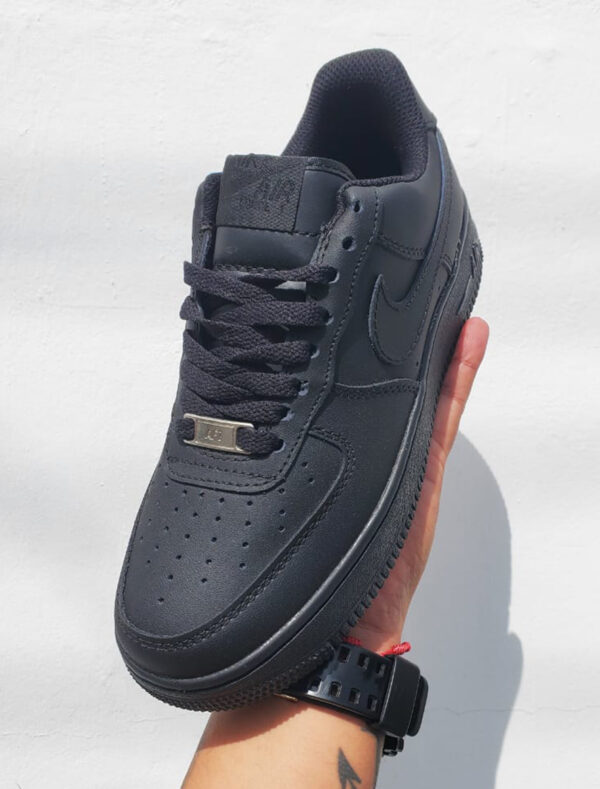 Nike Air Force 1 Negros - Para Hombre - Imagen 5