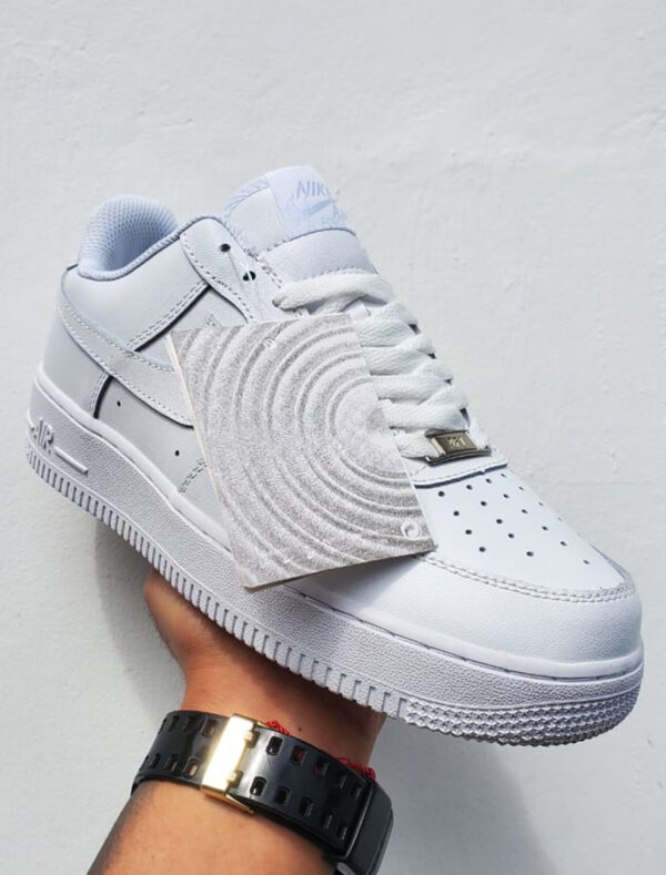 Nike Air Force 1 Blancos - Para Hombre - Imagen 2